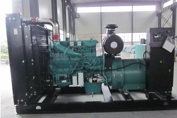 淄博二手常柴300kw大型柴油发电机组